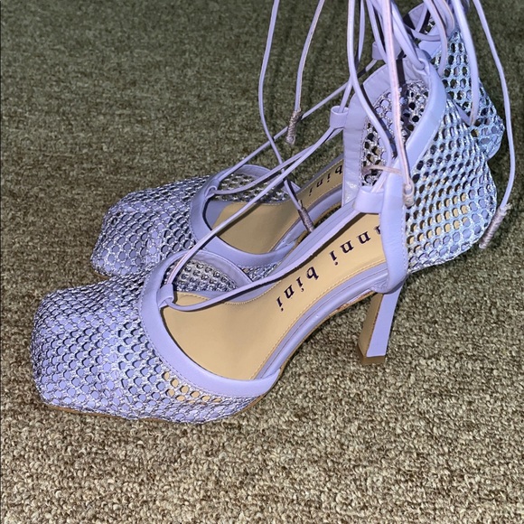 Gianni Bini Reagan Mesh/Leather Ankle Wrap Lavender Strappy Heel Woman Size 6.5M - Picture 3 of 10
